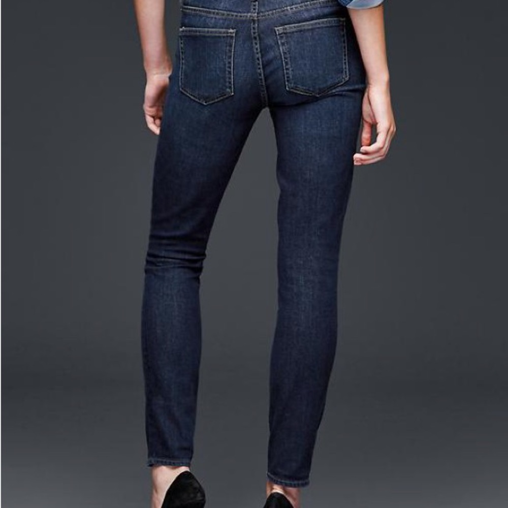 GAP -Dark Wash-Classic Blue Skinny Jeans